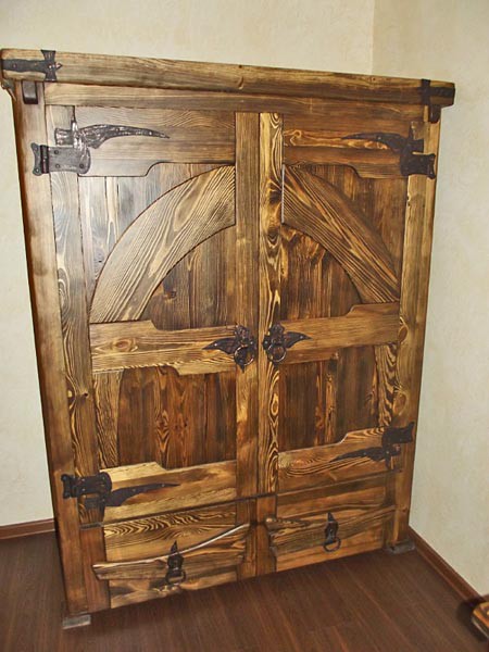 Шкаф под старину купить в Белгороде